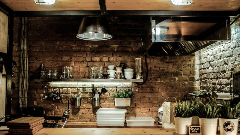 Decorating A Small Kitchen On A Budget