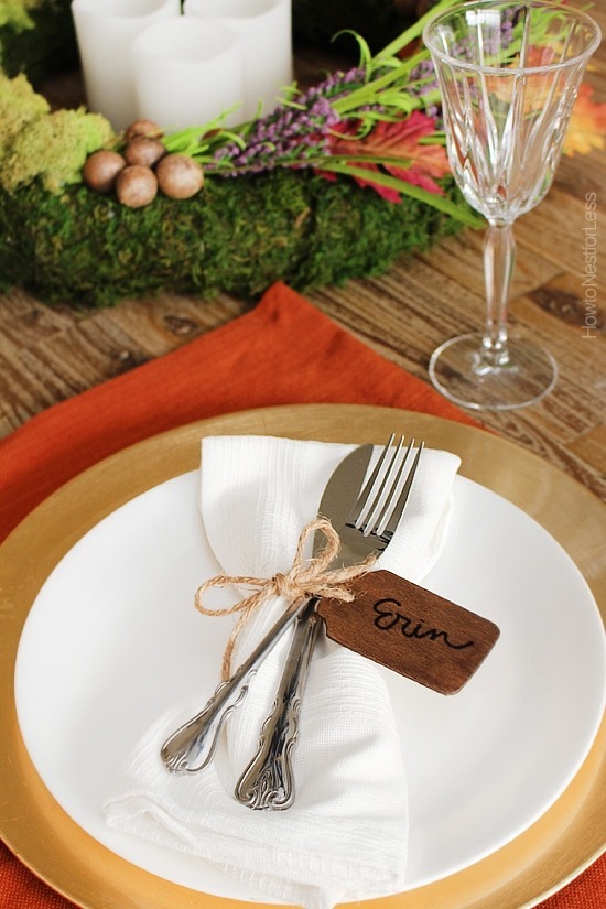 simple place setting for thanksgiving table