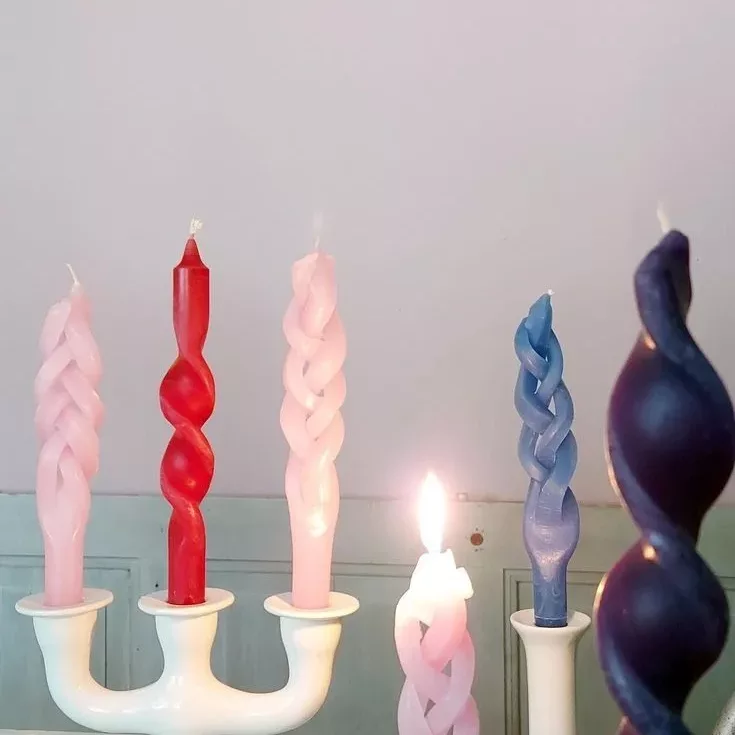 Bendy Candles