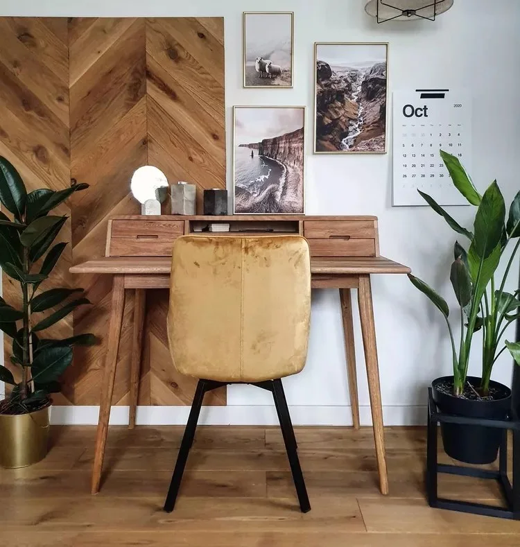 Desks For Small Spaces