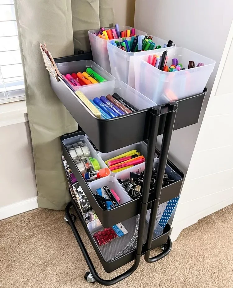 Desks For Small Spaces