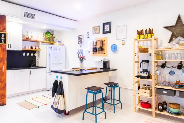 Make A Small Room Feel Bigger