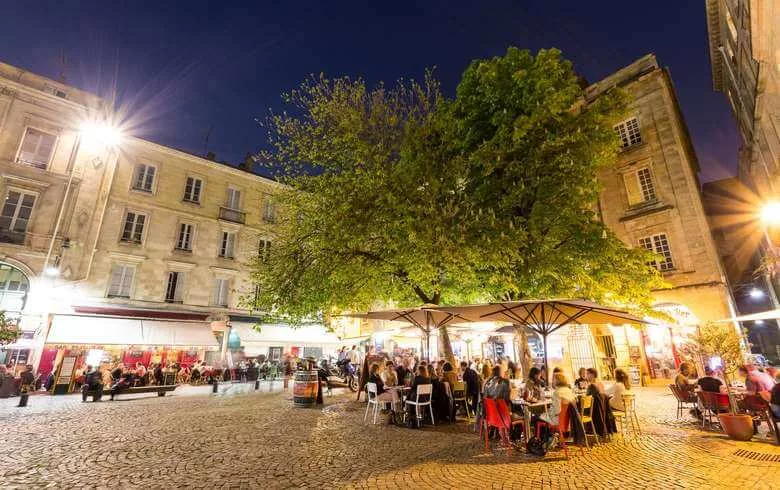 bordeaux's nightlife is Place Saint-Pierre
