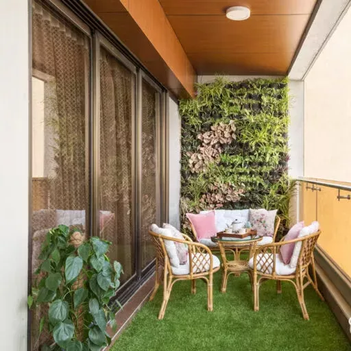 small balcony decor ideas plant wall