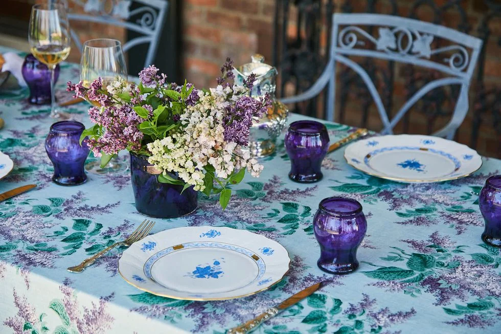 dining table centerpiece
