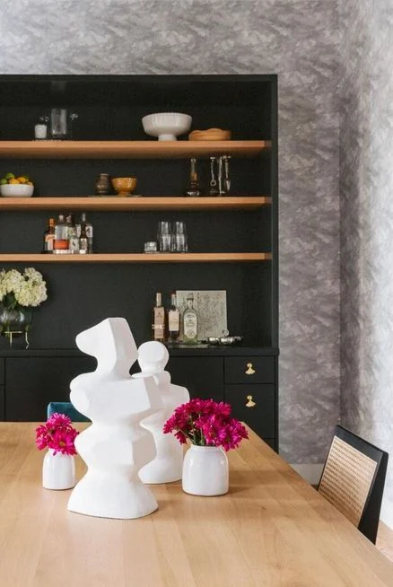 dining table centerpiece
