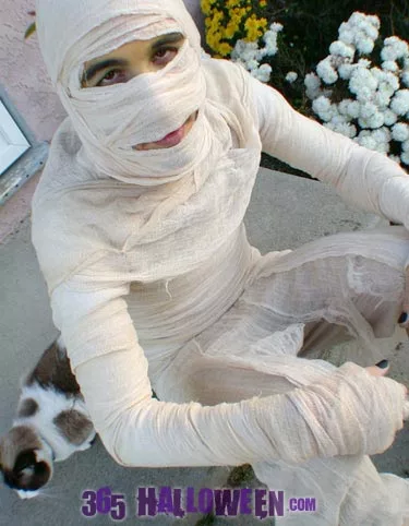 last minute do it yourself costumes mummy