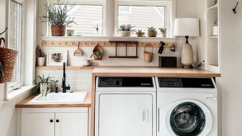 Small Laundry Room Size Solutions: 15 Inspirational Ideas