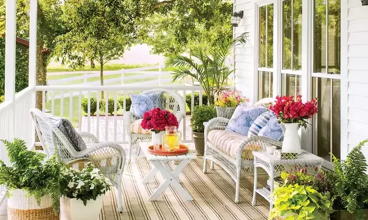 Small Patio Decor Ideas: Transform Your Outdoor Space on a Budget