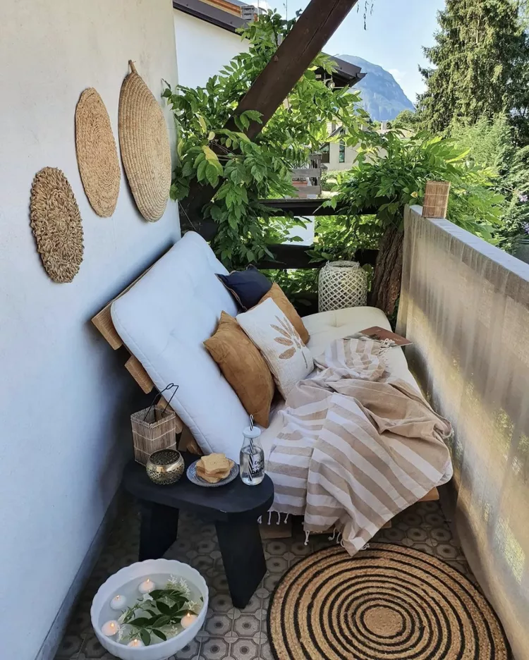 image throw blanket Small Patio Decor Ideas