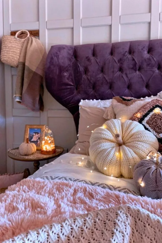 Fall Aesthetic Ideas: String Lights & Pumpkins
image