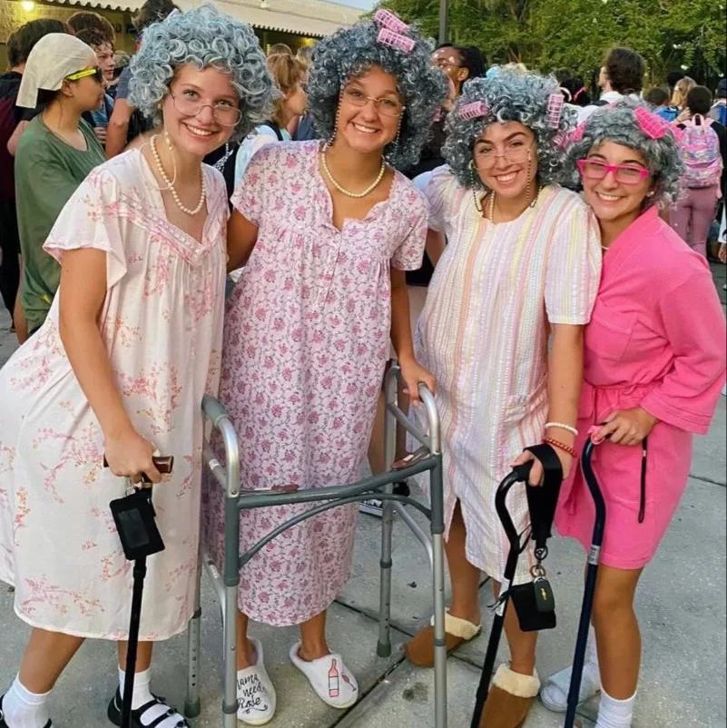 last minute do it yourself costumes old lady