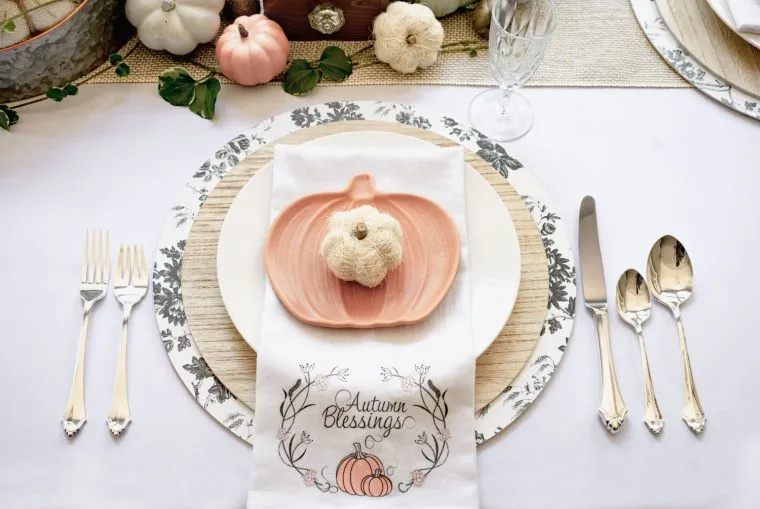 thanksgiving themed napkin with matching plates and decor