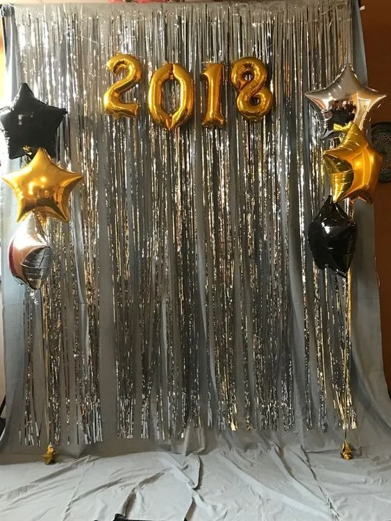 photo booth image from https://fr.pinterest.com/pin/158470480626317487/