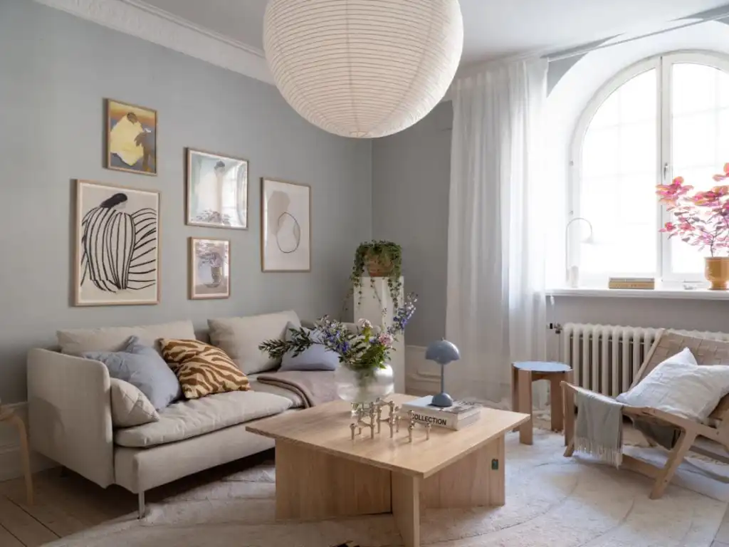 cool toned paint colors in a living room
