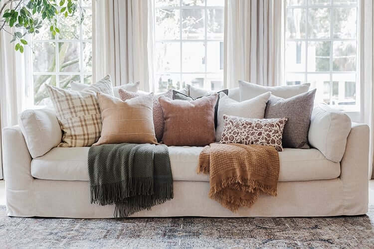 fall decor tips with throw pillows in fall patterns

https://www.jennasuedesign.com/