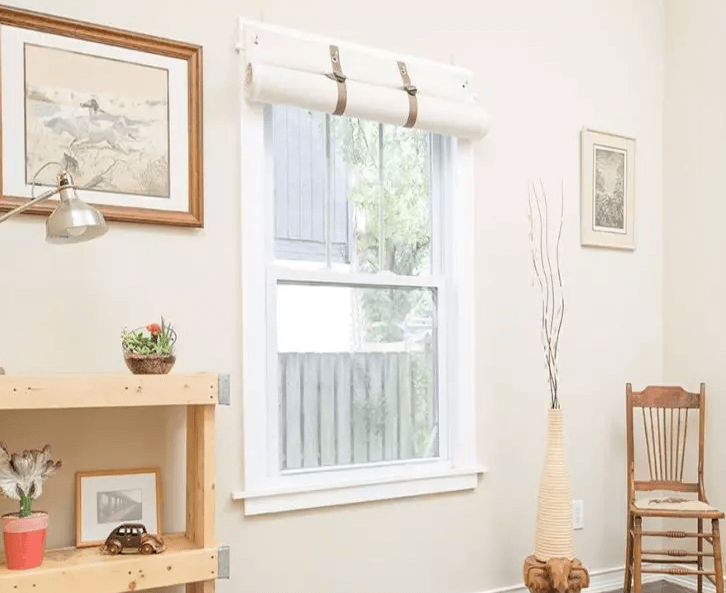 quiet city noises with blinds on windows