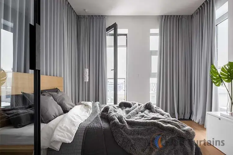 soundproofing windows with thick curtains