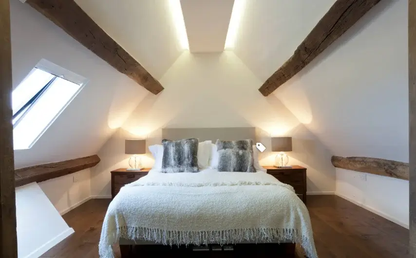 LED lights in lofted bedroom to reduce shadows