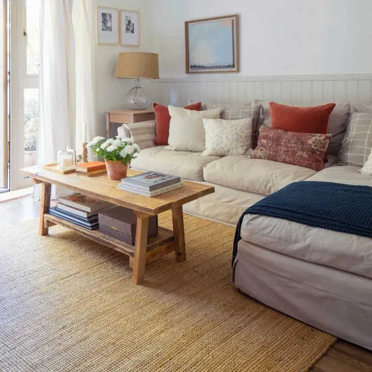 table lamp in the corner of living room to avoid shadows
