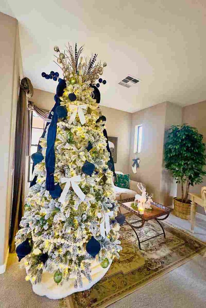 Blue velvet ribbon and velour Christmas tree ornaments